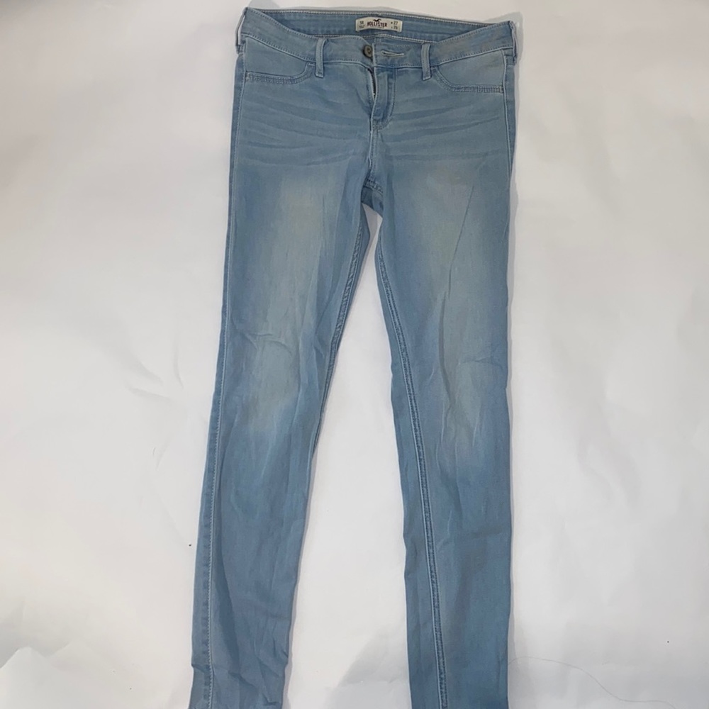 Light Blue 5R Hollister Skinny Jeans